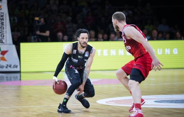 凭借她在冬 凭借她在冬